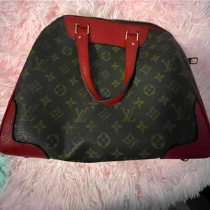 Vintage Luis vutton red stripe and handle